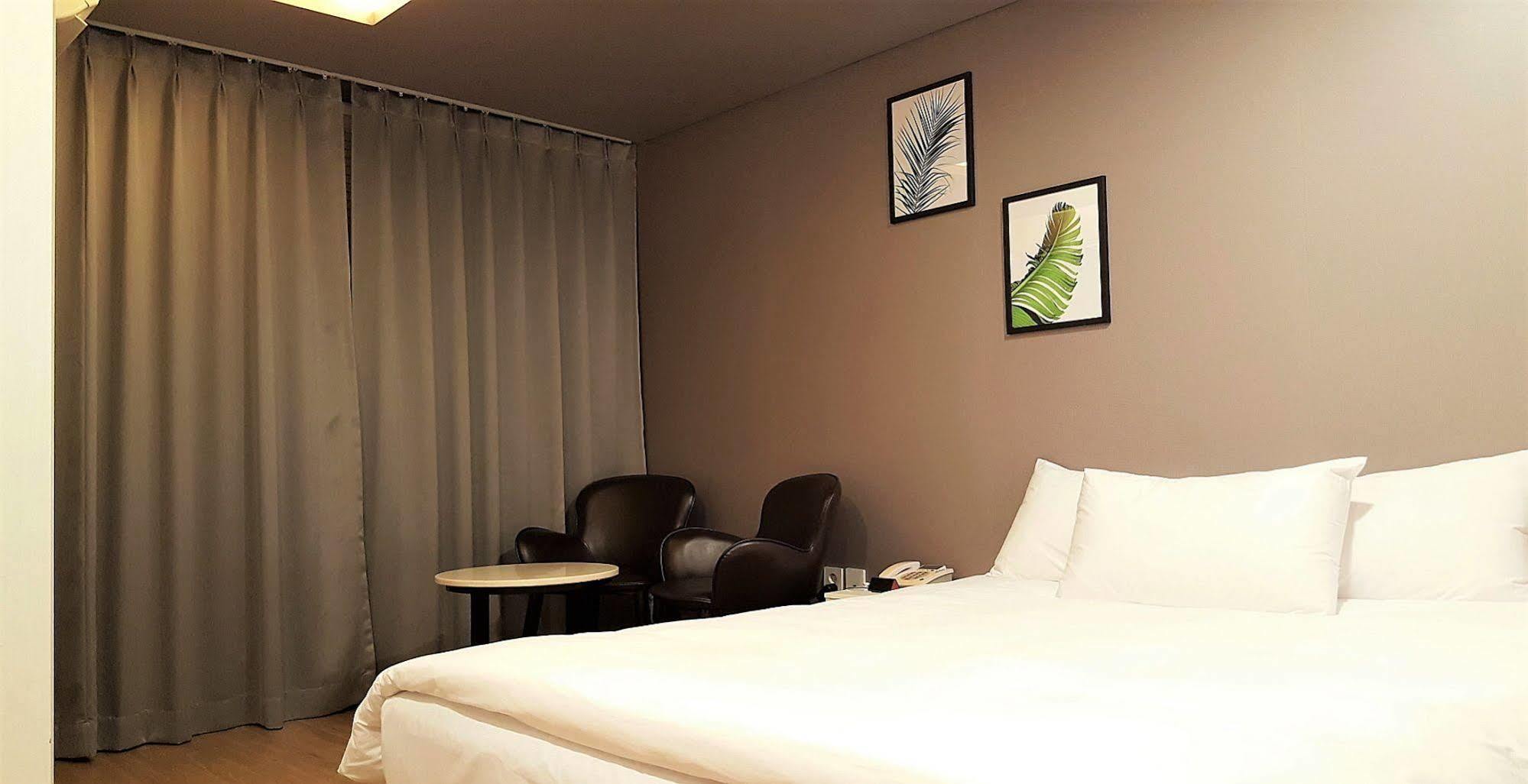 Hotel Bridge Seoel Buitenkant foto